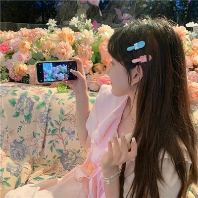 电影海报 - 临租家庭